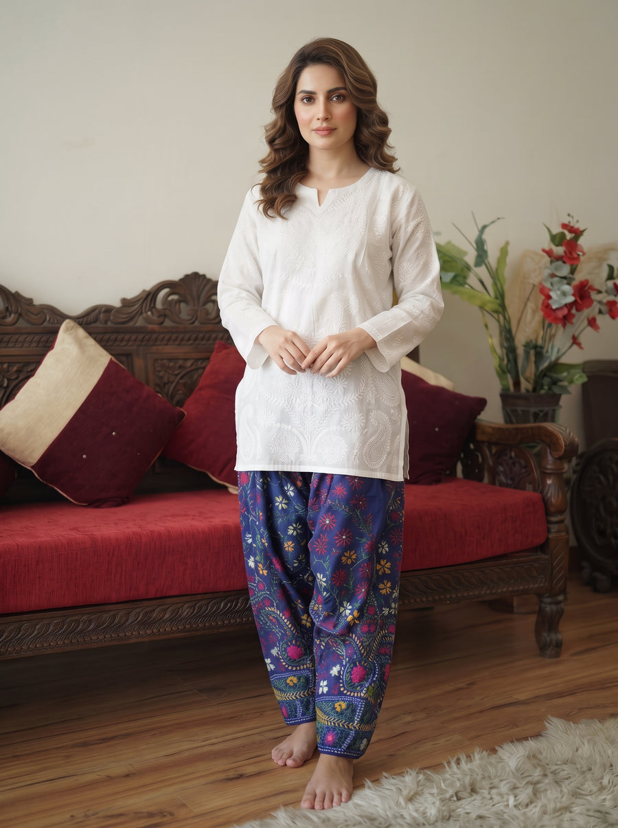 Dhanak 2-Piece Embroidered Suit