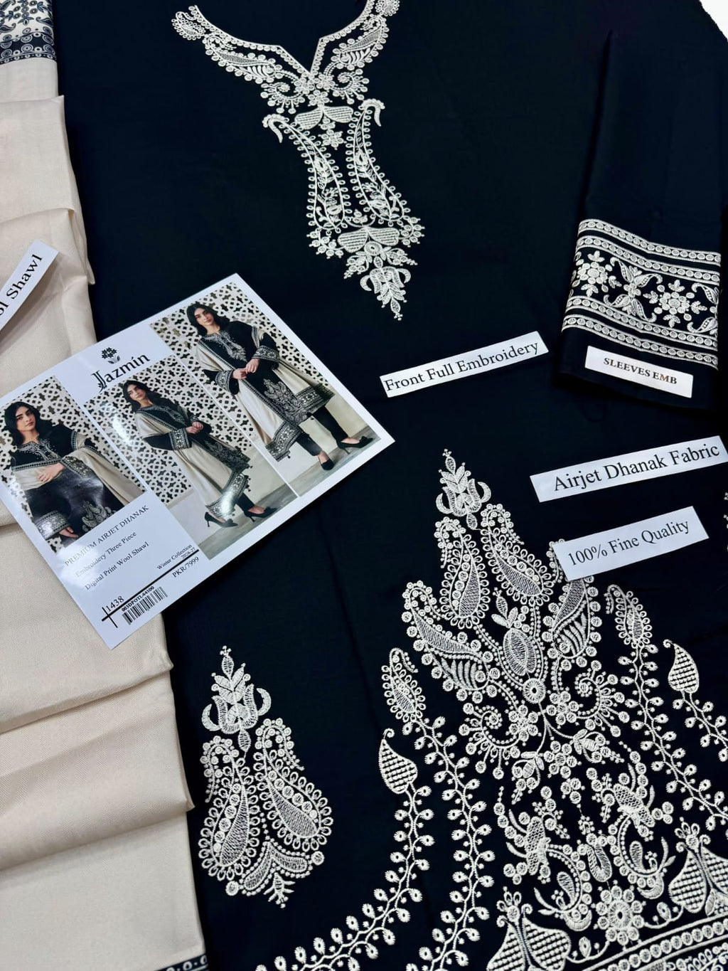 Premium embroidered Airjet Dhanak fabric detail - Pehnawa By Fatima