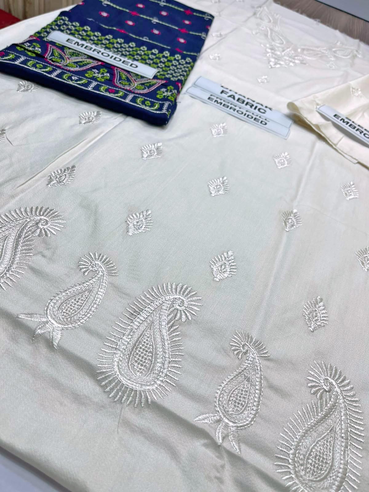 Dhanak 2-Piece Embroidered Suit
